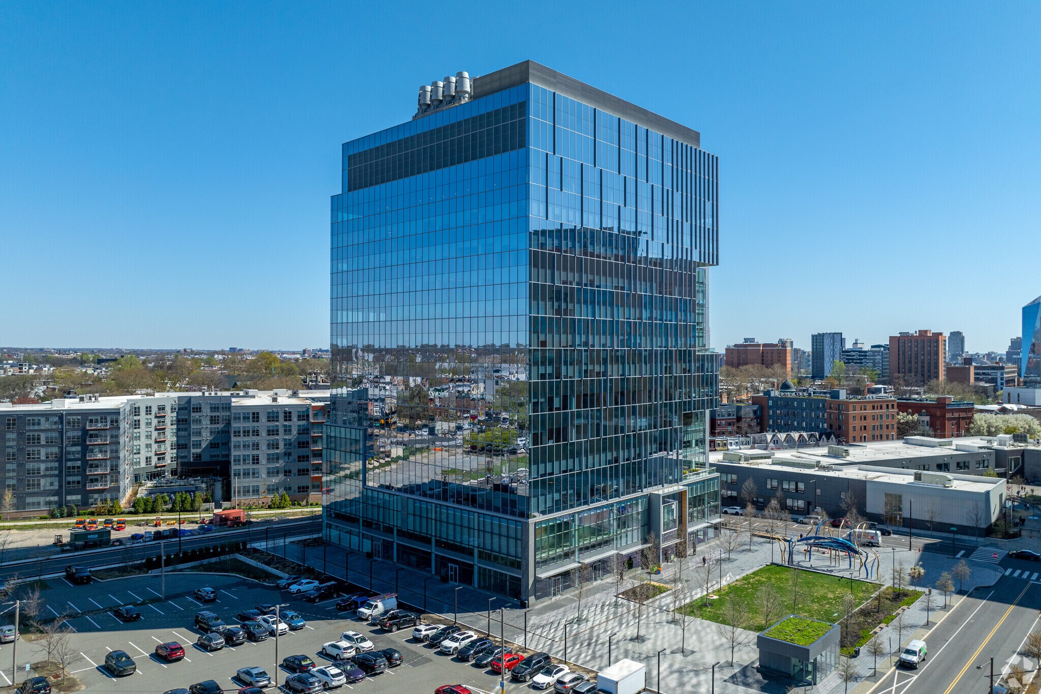 25 N 38th St, Philadelphia, PA à louer Photo principale– Image 1 sur 12