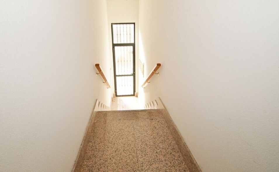 Calle Empedrada, 48, Salamanca, Salamanca à vendre - Photo de l’immeuble – Image 3 sur 49