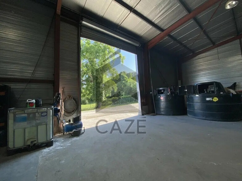 Local d’activités dans Bassens à louer - Photo intérieure – Image 2 sur 9