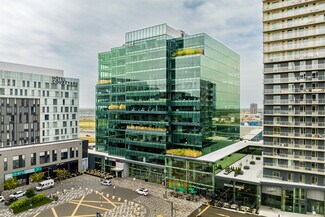 Plus de détails pour 2000 Rue de l'Éclipse, Brossard, QC - Bureau à louer