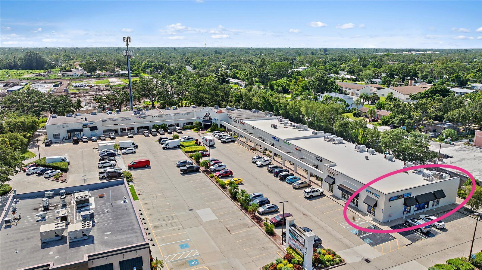 4141 S Tamiami Trl, Sarasota, FL à louer Photo de l’immeuble– Image 1 sur 7