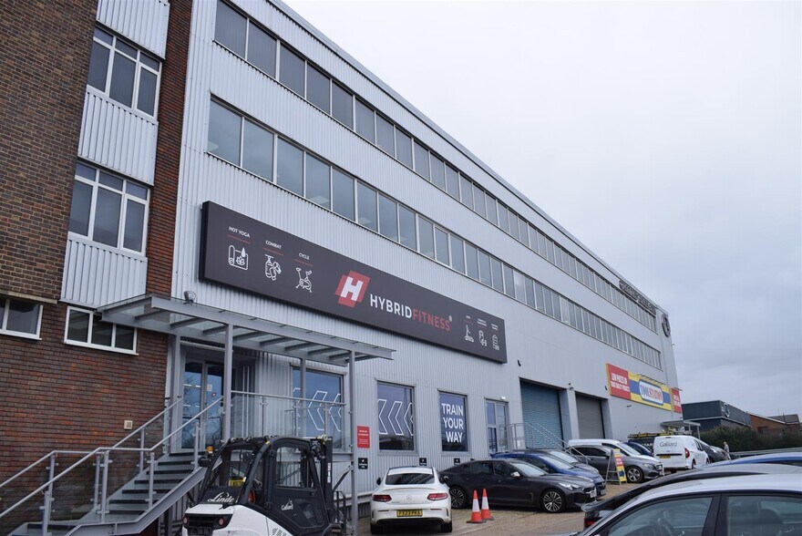 Suite 204D, Sterling House, Langston Road, Loughton à louer - Photo de l’immeuble – Image 1 sur 76