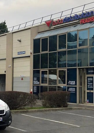 Plus de détails pour Industriel/Logistique à louer