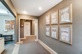 1354 N Monroe Dr, Xenia, OH à vendre Photo intérieure– Image 2 sur 19