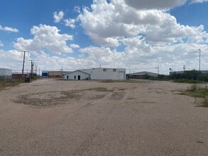 101 North County Road West, Odessa, TX à louer Photo intérieure– Image 2 sur 11