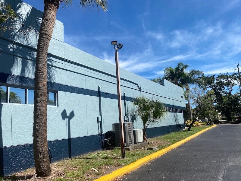 7351 W Oakland Park Blvd, Fort Lauderdale, FL à louer Photo intérieure– Image 1 sur 34