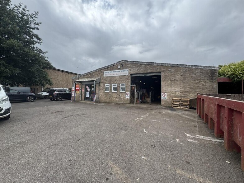 26 Oxford Road, Yeovil à vendre - Photo de l’immeuble – Image 2 sur 13