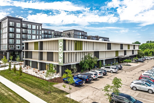 Plus de détails pour 4600 W 77th St, Edina, MN - Bureau, Bureau/Médical à louer