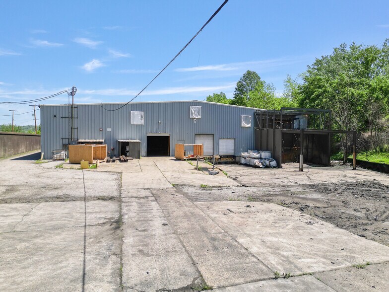 626 Main St, Ceredo, WV à vendre - Photo de l’immeuble – Image 3 sur 43
