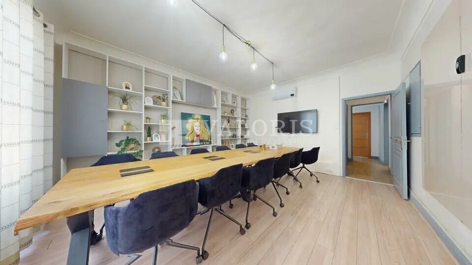 Bureau dans Villeurbanne à louer - Photo de l’immeuble – Image 1 sur 15