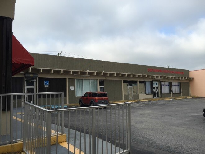 1636-1644 NE 164th St, North Miami Beach, FL à louer - Photo de l’immeuble – Image 2 sur 18