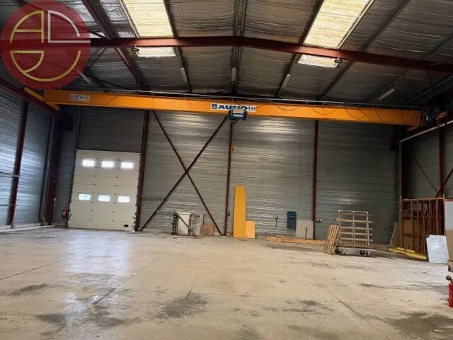 Plus de détails pour Industriel/Logistique à vendre