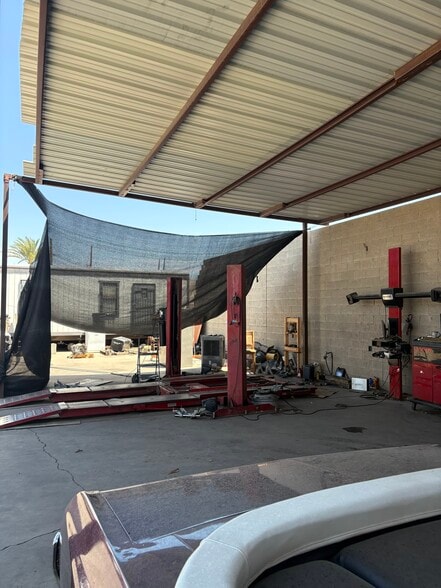 4420 S 16th St, Phoenix, AZ à vendre - Photo de l’immeuble – Image 2 sur 8