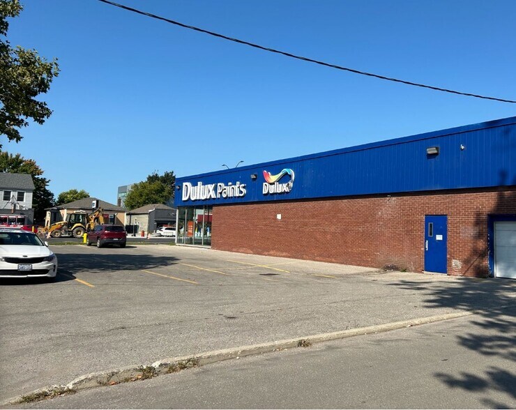 216 Wellington St, London, ON à vendre - Photo de l’immeuble – Image 3 sur 13