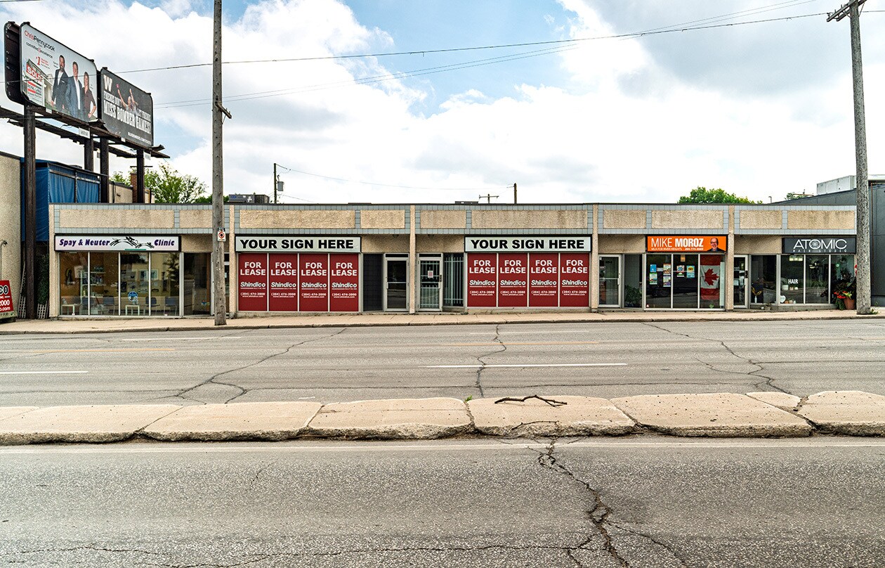 612-620 Academy Rd, Winnipeg, MB à louer Photo de l’immeuble– Image 1 sur 5