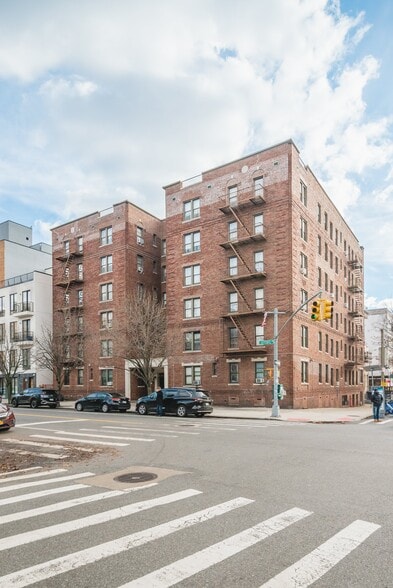 480 Lefferts Ave, Brooklyn, NY à vendre - Photo de l’immeuble – Image 3 sur 30