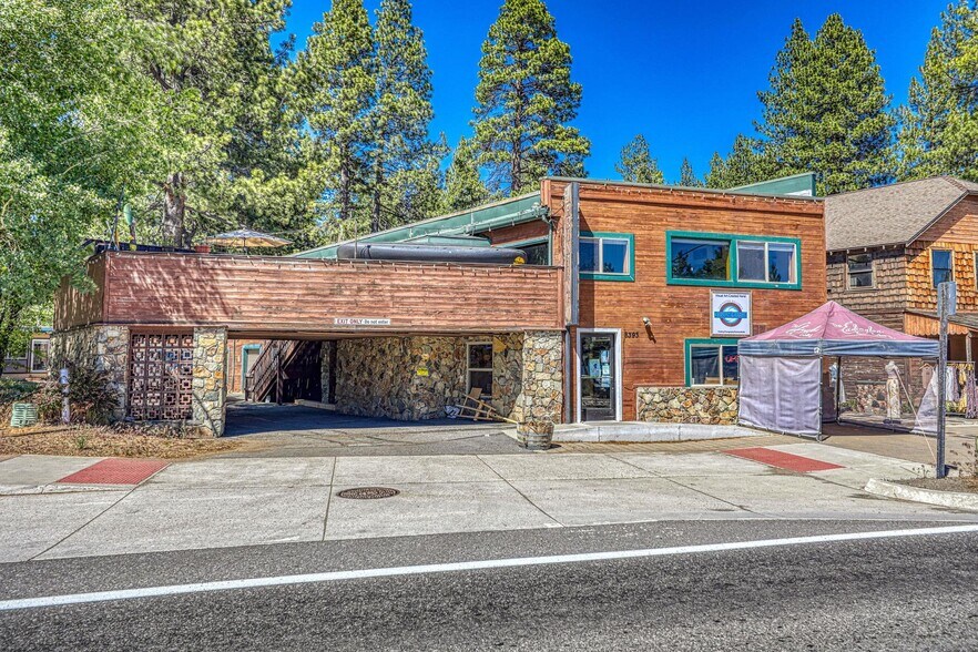 8393 N Lake Blvd, Kings Beach, CA à vendre - Photo de l’immeuble – Image 1 sur 28