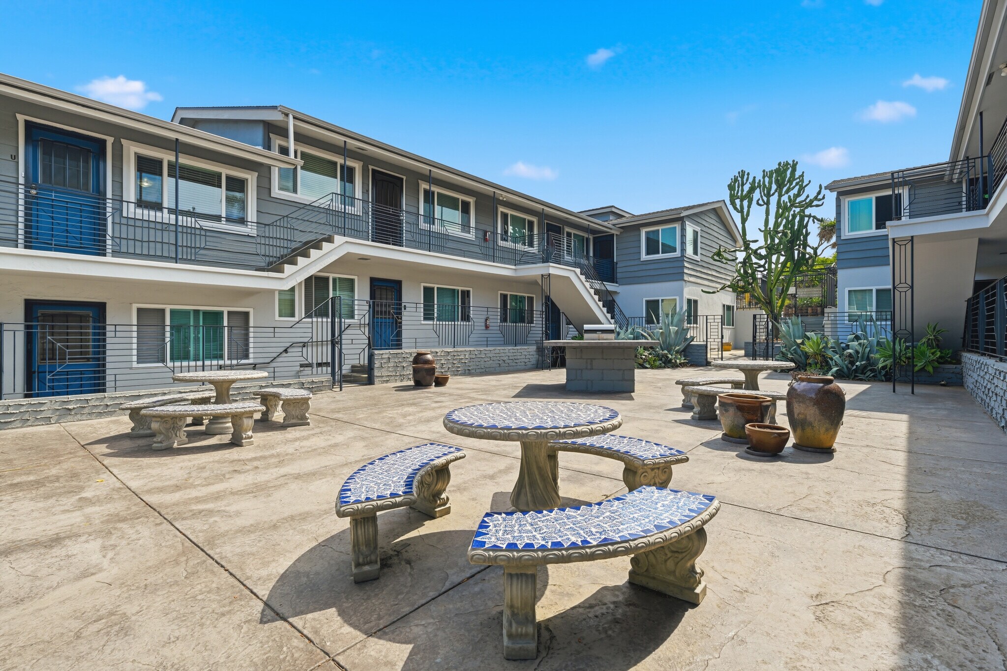 4470 Euclid Ave, San Diego, CA à vendre Photo de l’immeuble– Image 1 sur 25