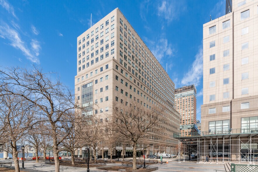 300 Vesey St, New York, NY à louer - Photo principale – Image 1 sur 6