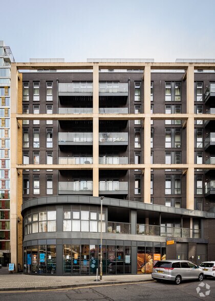 4 Enterprise Way, Londres à vendre - Photo de l’immeuble – Image 3 sur 3