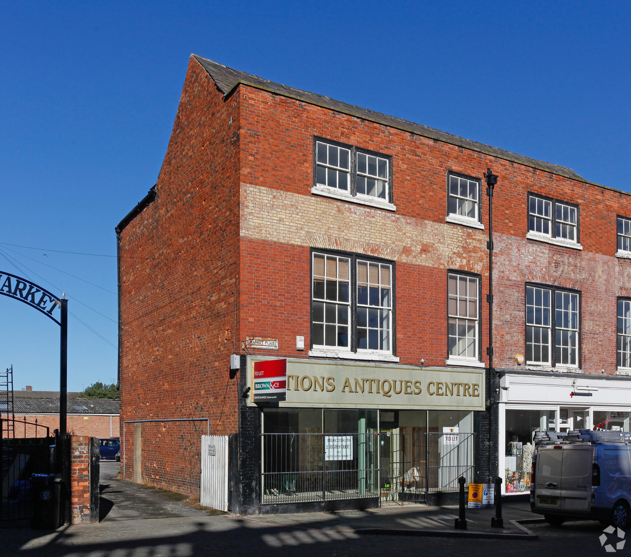 1 Market Pl, Grantham à louer Photo principale– Image 1 sur 5