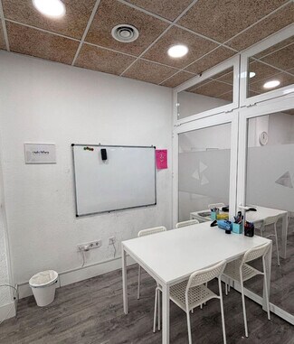 Plus de détails pour Bureau/Local commercial à louer