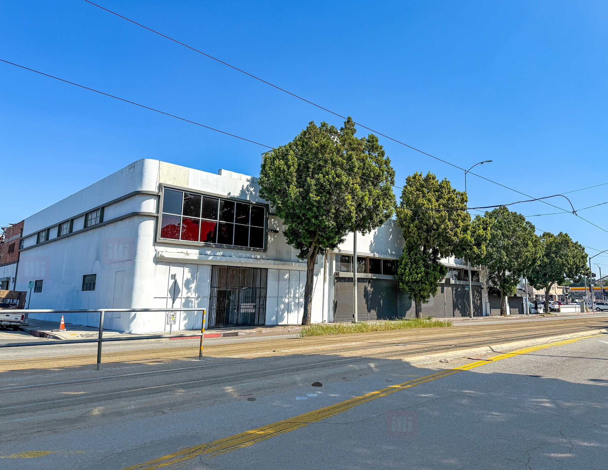 1207 E Washington Blvd, Los Angeles, CA à louer Photo de l’immeuble– Image 1 sur 13