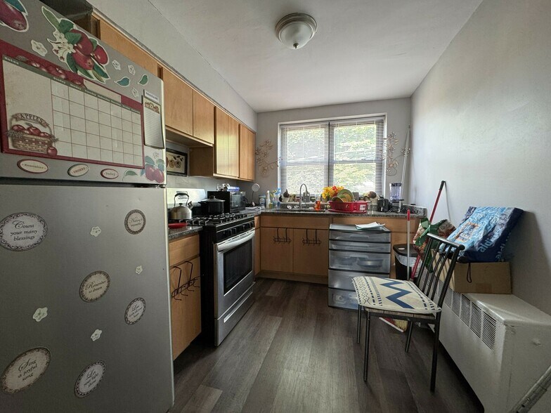 7700 S Jeffery Blvd, Chicago, IL à vendre - Photo de l’immeuble – Image 2 sur 5