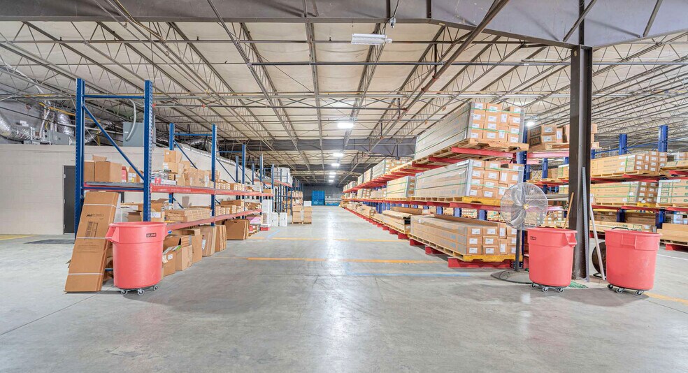 680 Scattergood Dr NW, Christiansburg, VA à vendre - Photo de l’immeuble – Image 3 sur 14