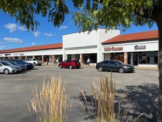 Plus de détails pour 522-600 W Dundee Rd, Wheeling, IL - Local commercial à louer