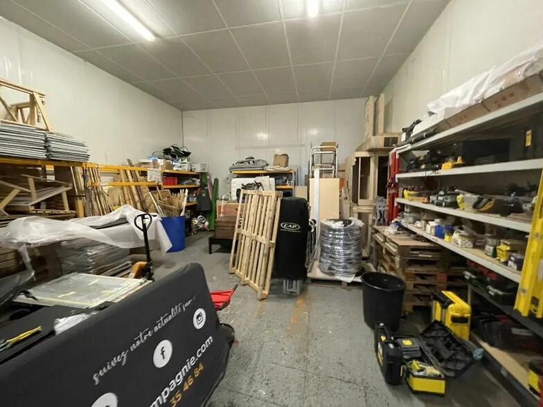 Industriel/Logistique dans Carquefou à louer - Photo de l’immeuble – Image 3 sur 8