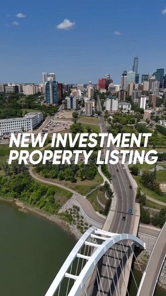 9822 - 9824 - 105 Street Northwest St, Edmonton, AB à vendre - Vidéo sur l’annonce professionnelle – Image 2 sur 8