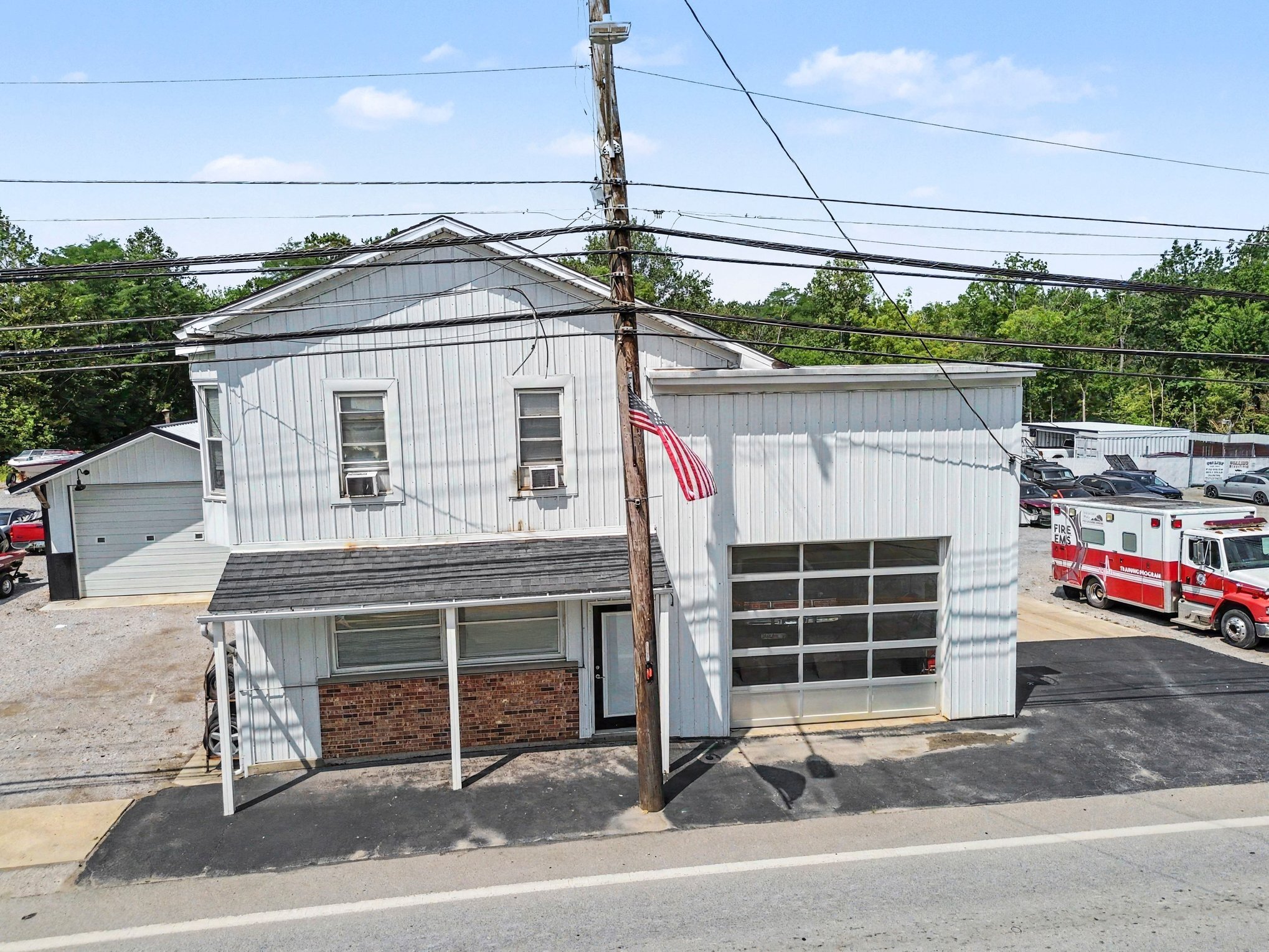 209 N High St, Mount Orab, OH à vendre Photo principale– Image 1 sur 16
