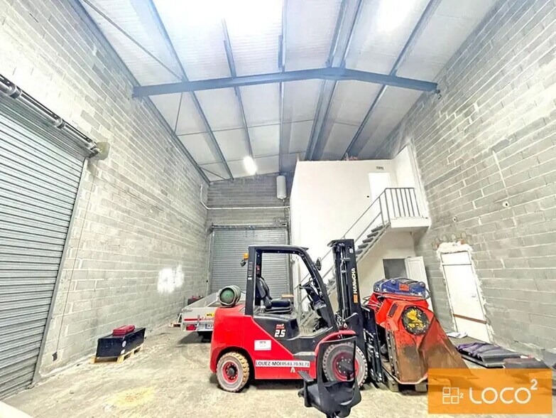 26 Rue De La Gravette, Gratentour à louer - Photo de l’immeuble – Image 2 sur 7
