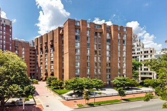 Plus de détails pour 1234 Massachusetts Ave NW, Washington, DC - Bureau à louer