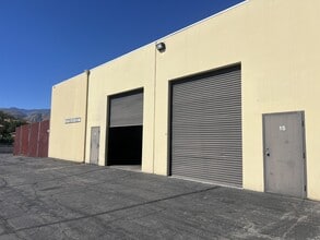 68733 Perez Rd, Cathedral City, CA à louer Photo intérieure– Image 2 sur 3
