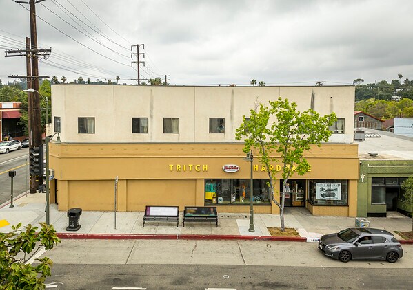 1620 Colorado Blvd, Los Angeles, CA à vendre - Photo de l’immeuble – Image 2 sur 31