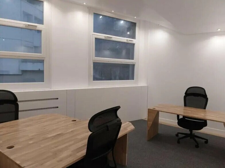 Bureau dans Le Havre à louer - Photo de l’immeuble – Image 3 sur 4