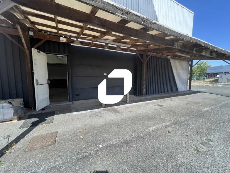 Local commercial dans Bordeaux à louer - Photo de l’immeuble – Image 3 sur 14