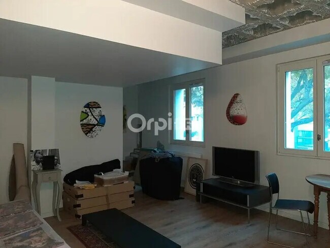 Plus de détails pour Local commercial à vendre