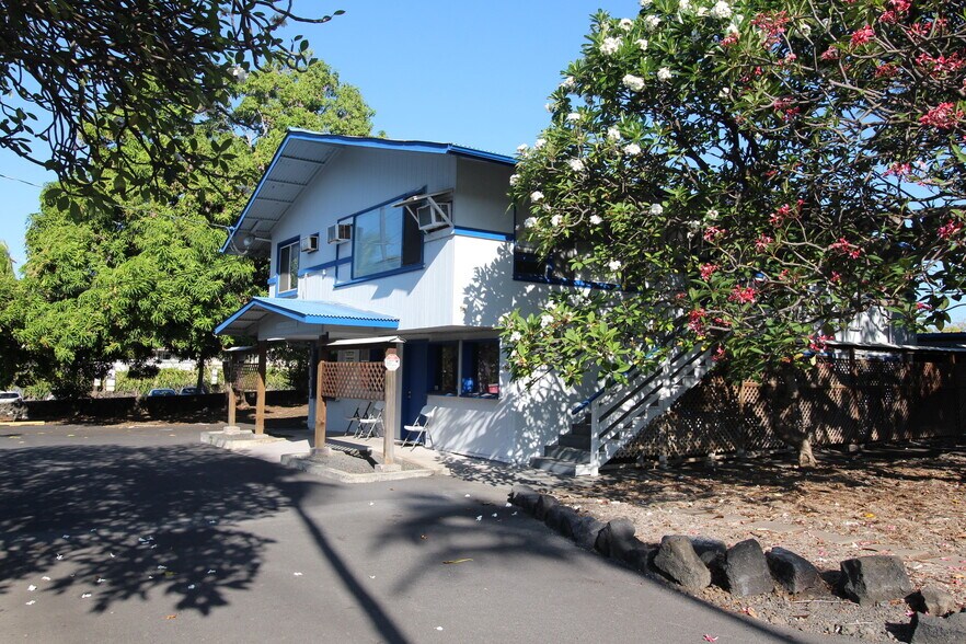75-137 Hualalai Rd, Kailua Kona, HI à vendre - Photo de l’immeuble – Image 2 sur 6
