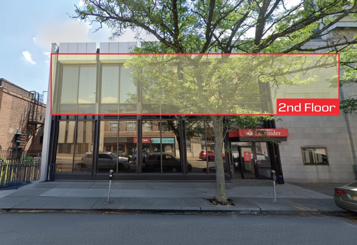 208 Smith St, Perth Amboy, NJ à louer Photo principale– Image 1 sur 2