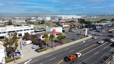 1991 E Spring St, Long Beach, CA à louer Photo intérieure– Image 2 sur 6