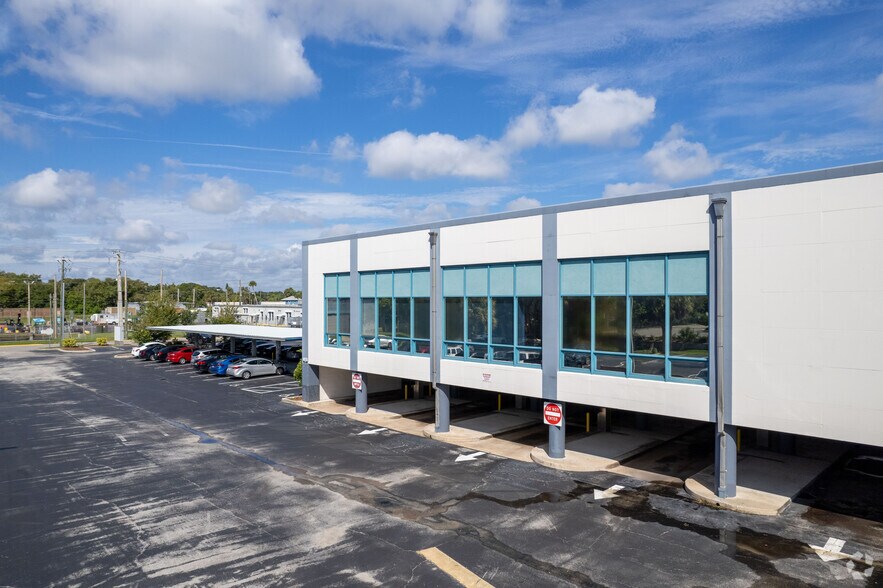 130 N Ridgewood Ave, Daytona Beach, FL à vendre - Photo de l’immeuble – Image 2 sur 24