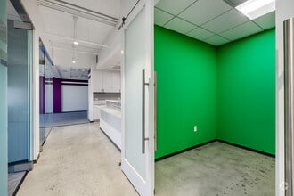 5901 W Century Blvd, Los Angeles, CA à louer Photo intérieure– Image 2 sur 4