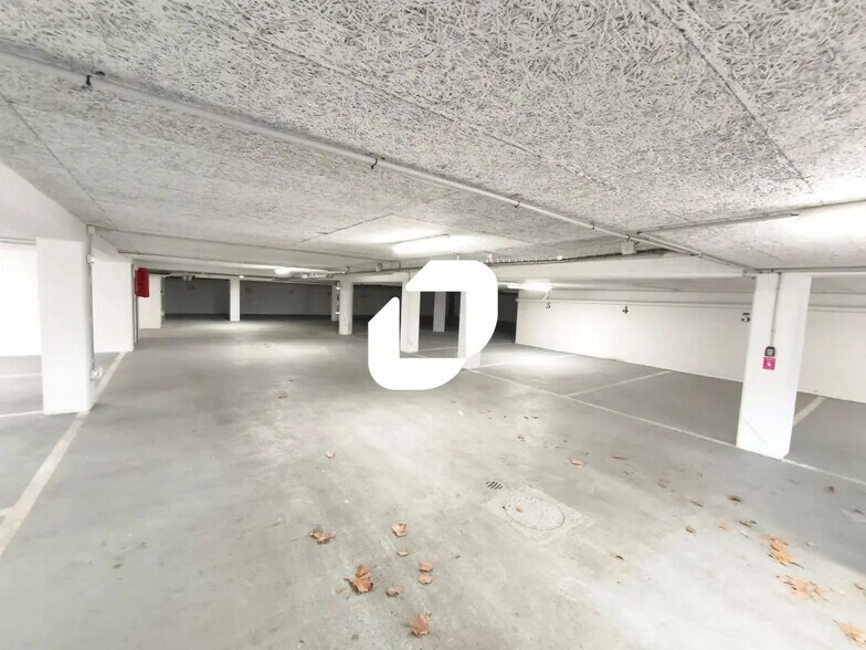 Bureau dans Fontenay-sous-Bois à louer - Photo intérieure – Image 2 sur 20