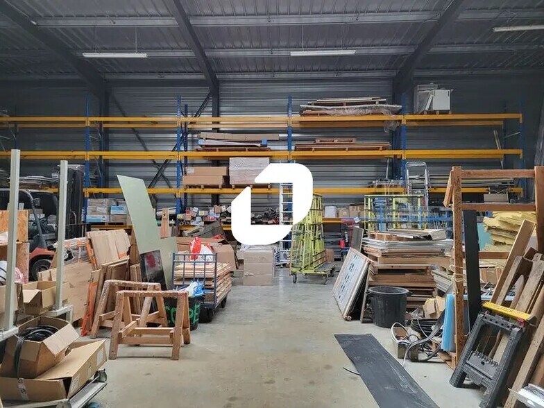 Bureau dans Pessac à louer - Photo de l’immeuble – Image 2 sur 13