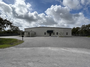 8813 Venture Cv, Temple Terrace, FL à louer Photo intérieure– Image 1 sur 28