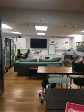 1034 Queen St, Honolulu, HI à louer Photo intérieure– Image 1 sur 5