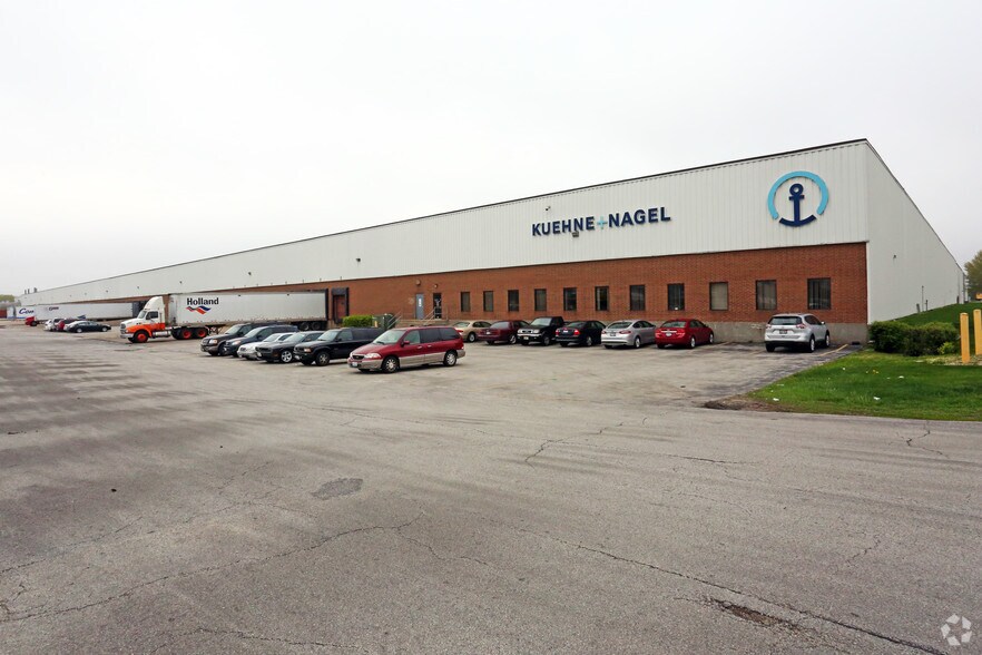 13144 S Pulaski Rd, Alsip, IL à louer - Photo de l’immeuble – Image 2 sur 6